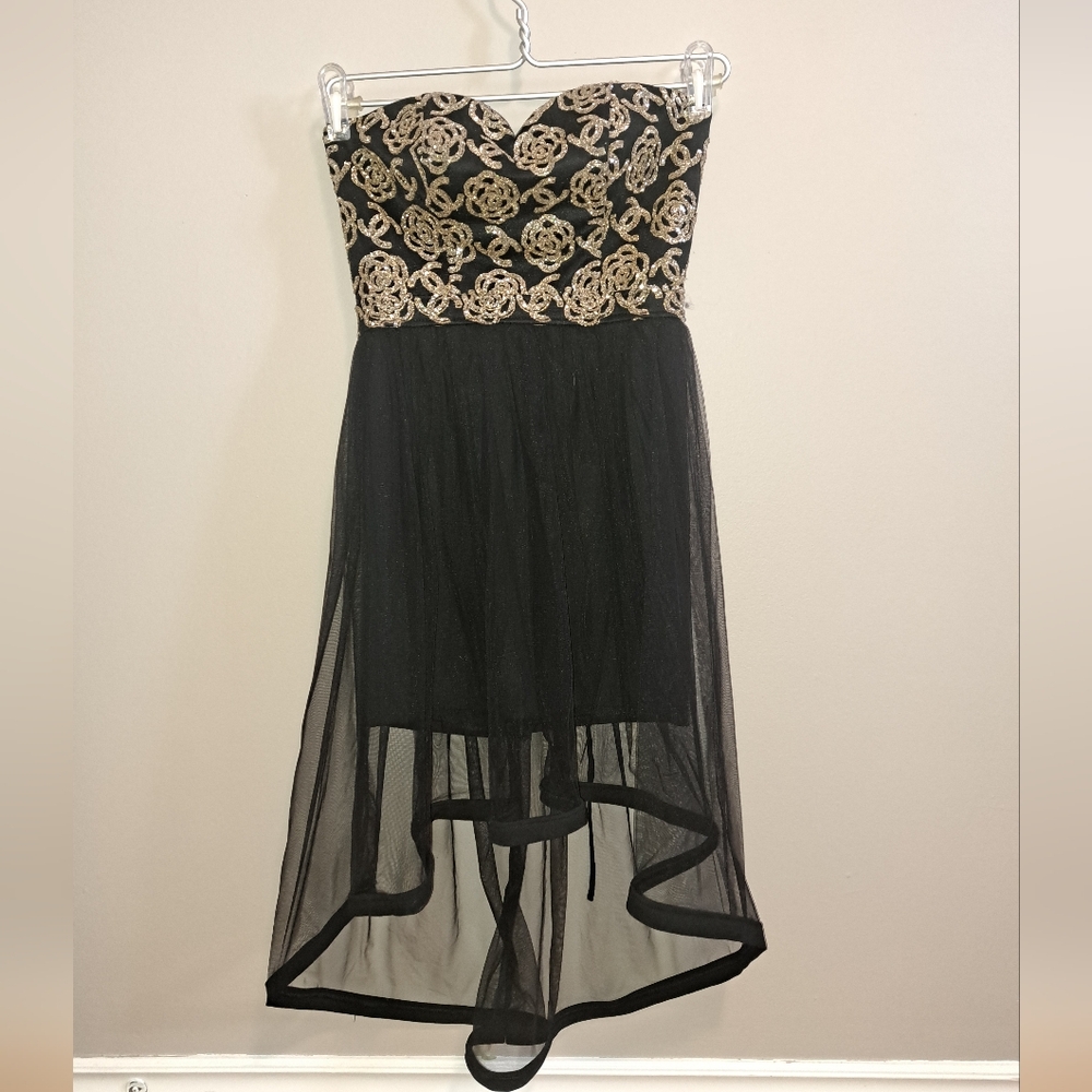 🐨Semi Formal Black & Gold Dress